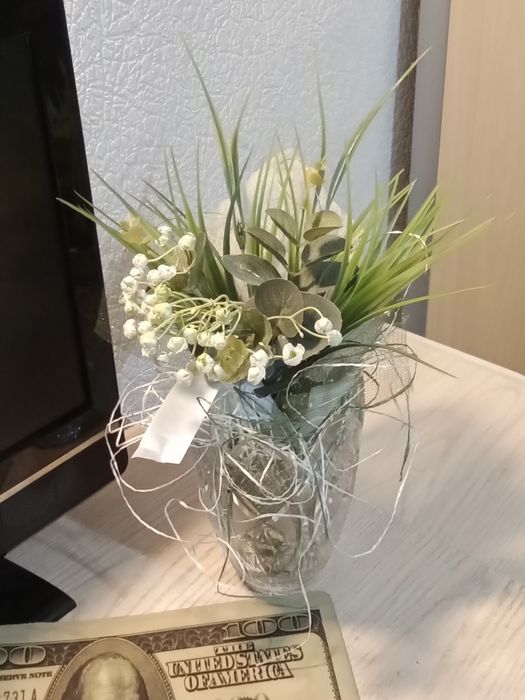 Цветы и декор для дома и офиса