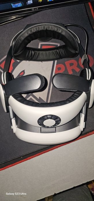 Продам Meta Quest 3 512 go с креплением Bobrovo