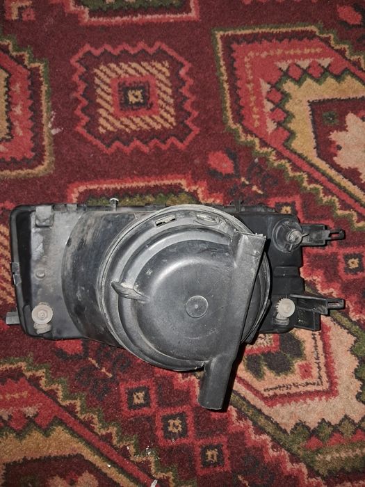 Фара ауди 80 б3 оригинал