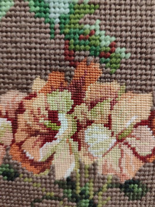 Ръчно бродиран гоблен