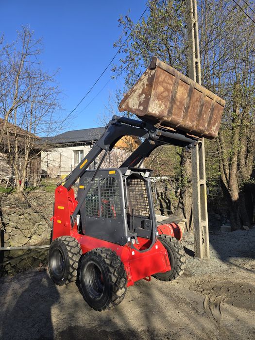 Servicii de terasari platforme si drumuri cu utilaje de constructii