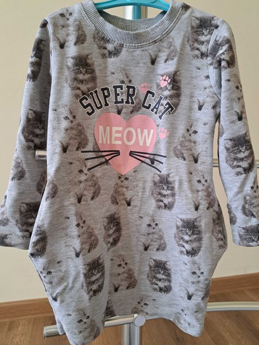 Роклички  и якенца за момиченце