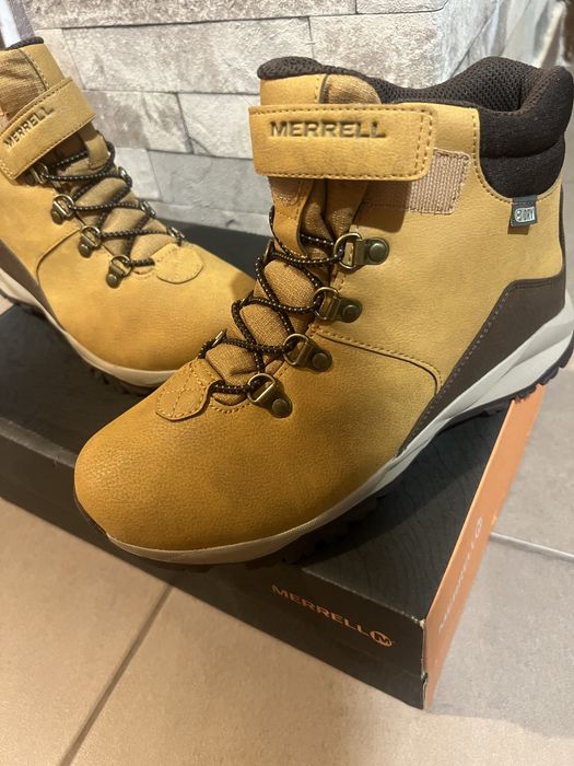 Ghete Merrell impermeabile nr 36 baieti, noi dar fara eticheta