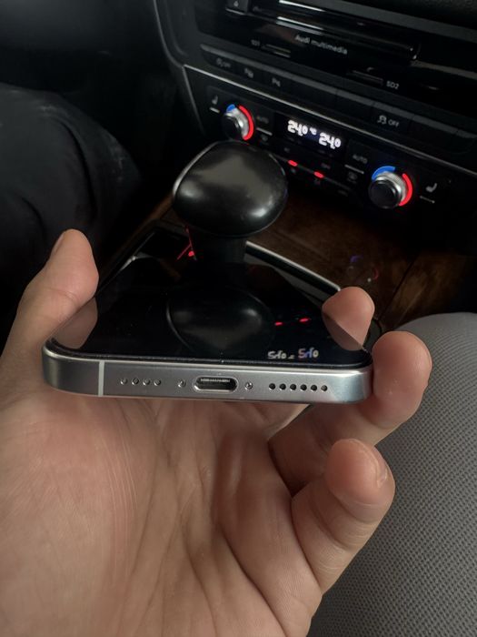 IPhone 16 pro max 256 gb