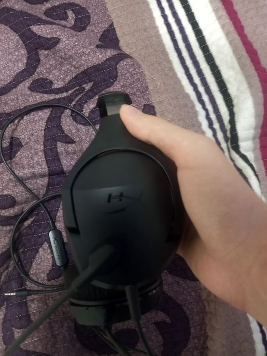 Продам наушники хайпер икс