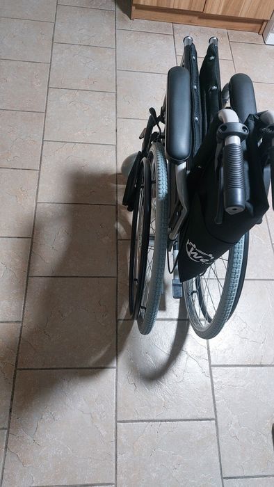 Рингова инвалидна количка