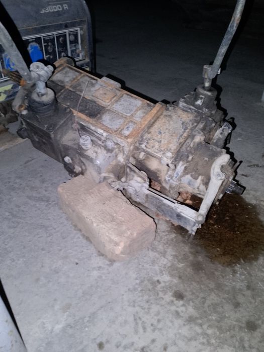 УАЗ Хантер дезил мотор и раздатка комплект отлично ишлаб Турган матор