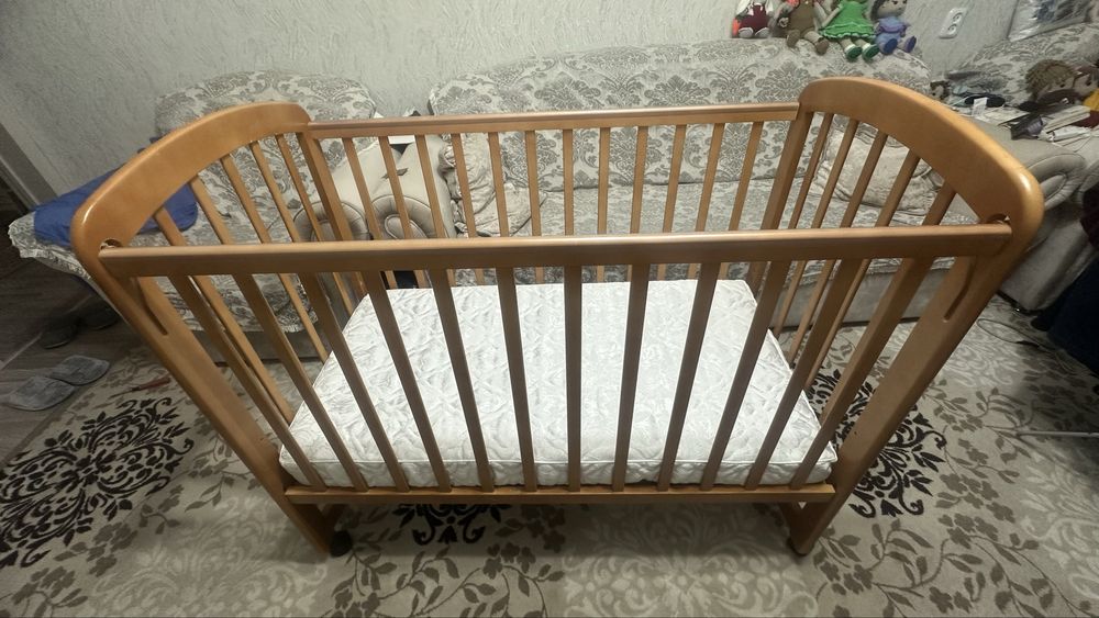 Продам дески кровать