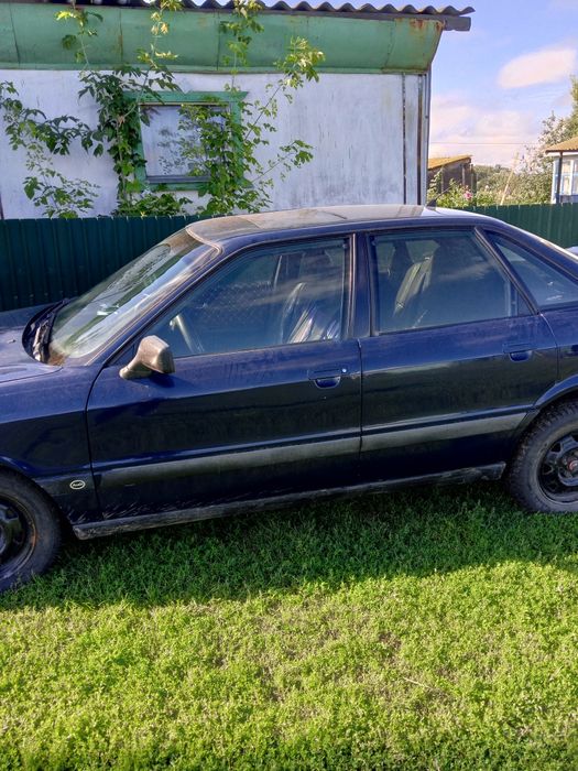 Продам автомобиль Ауди 80 1989 года выпуска