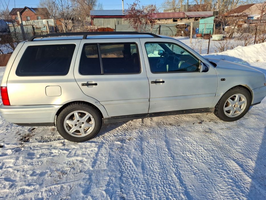 Продаю машину Голф wolstwagen