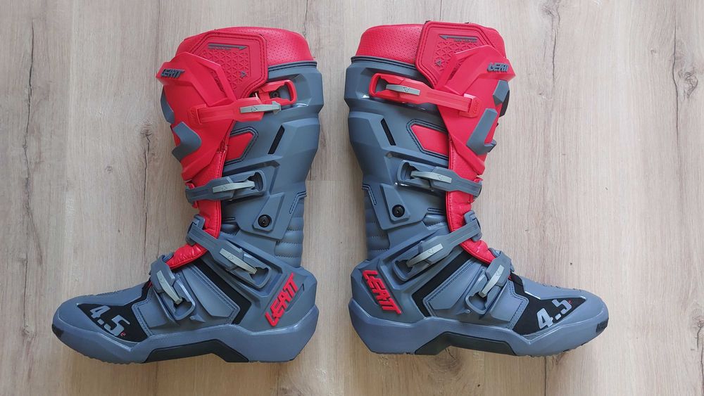 Коледна ПРОМОЦИЯ - Ботуши със става LEATT - 44.5 номер