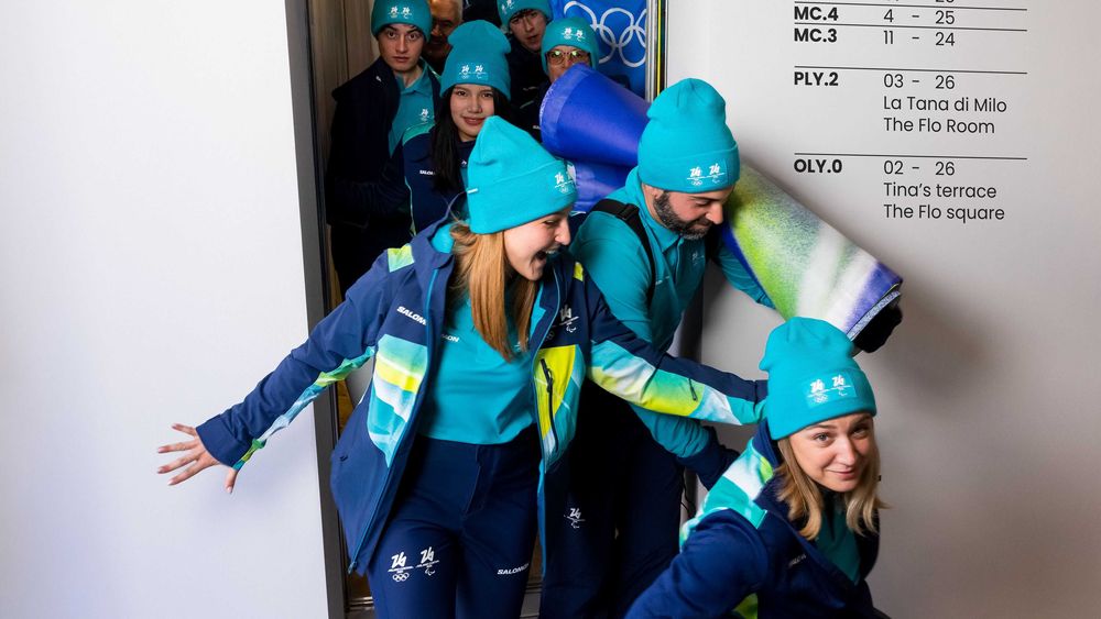 Тънка поло блуза с яка SALOMON / Олимпийските игри Милано Кортина 2026