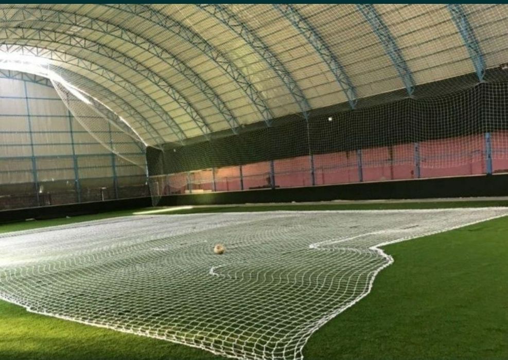 Футбольные ворота wallpaper. Оградительная сетка для футбола. Сетка футбольная для искусственных полей. Гексагональная сетка а1. Футбольное поле на закате.