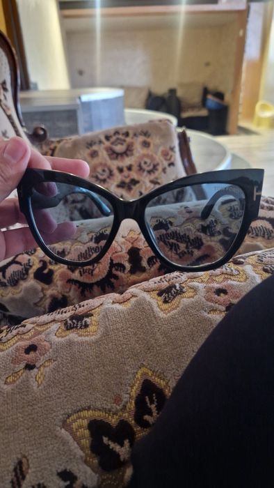 Дамски слънчеви очила на Tom ford