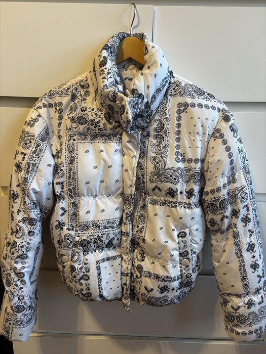 Зимни якета.