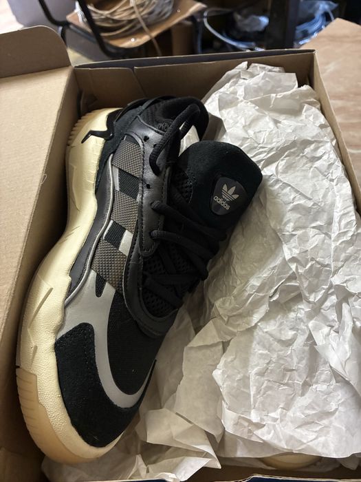 adidas NiteBall II W