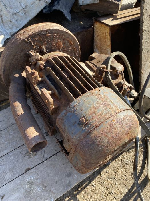 Электродвигатель