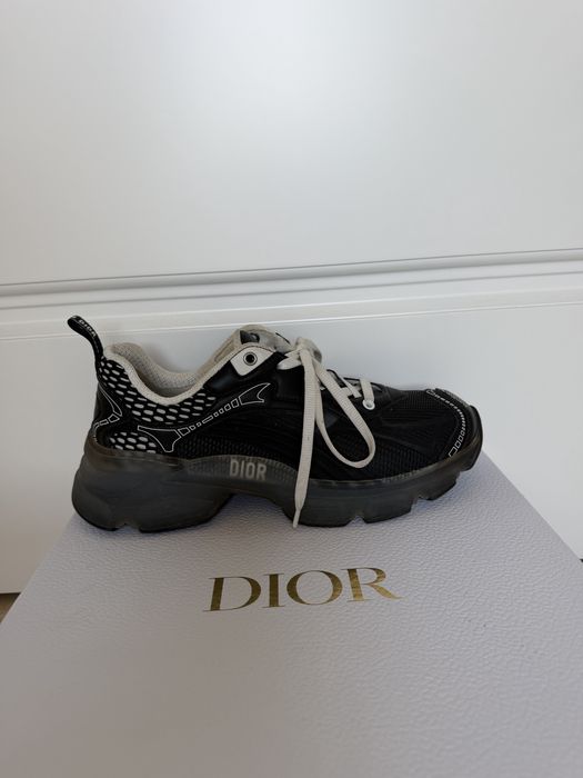 Dior оригинални маратионки 39номер