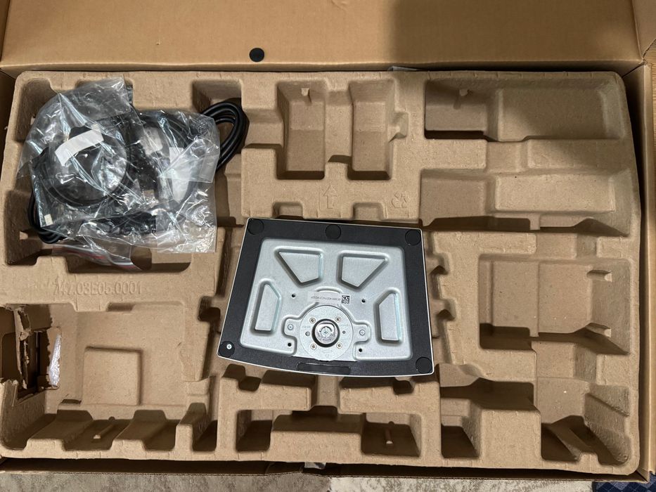 Монитор dell p2422HE