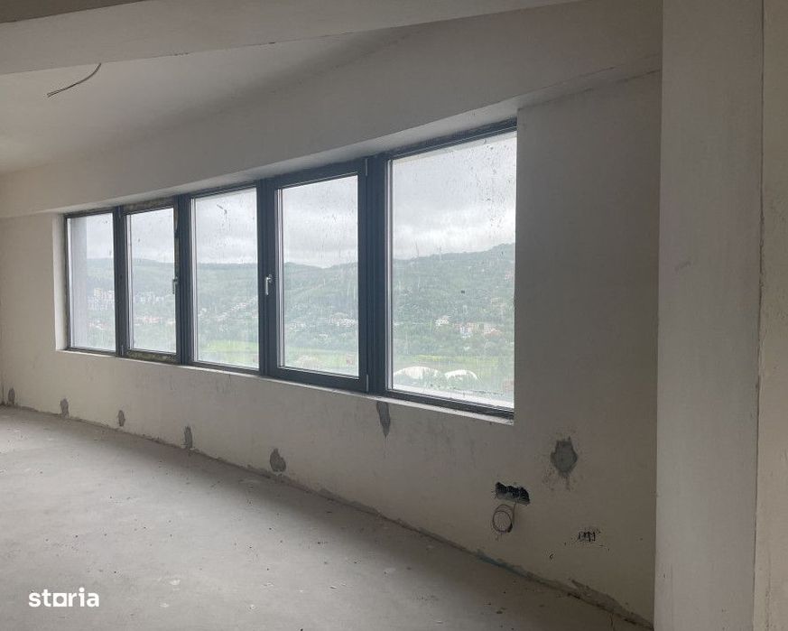 Apartament de vanzare tip studio cu o camera, suprafata utila 45 mp, M — fotografia 1