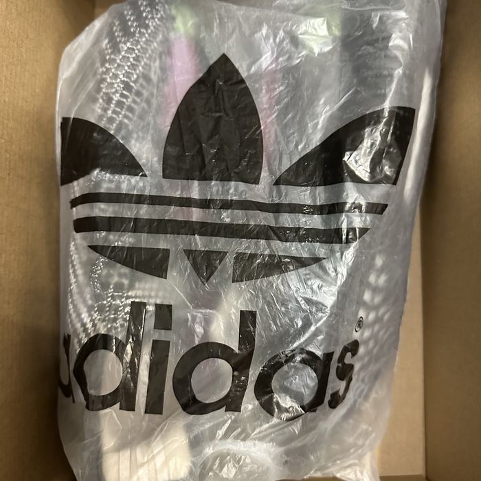 Yeezy Boost 350 Yecheil