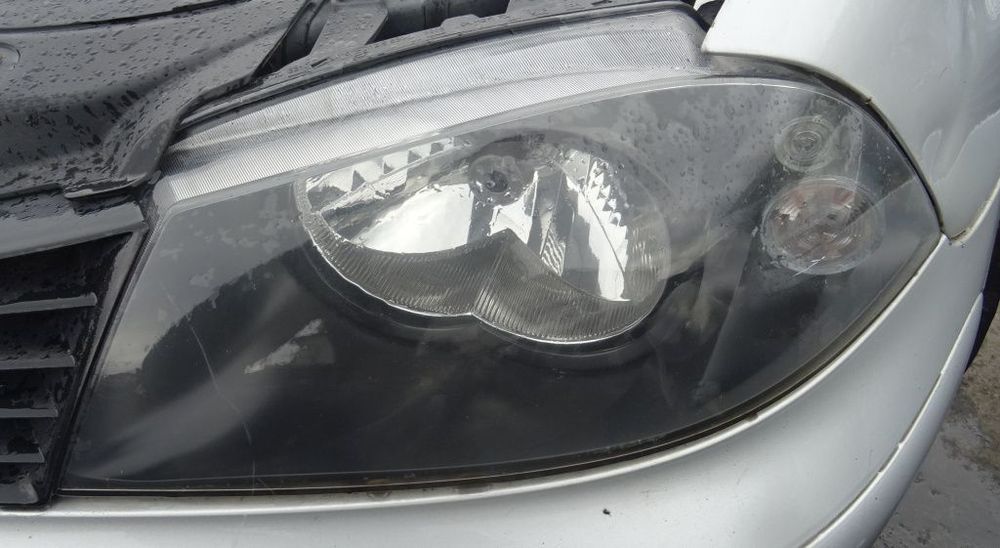 Fata completa Seat Ibiza din 2004 volan pe stanga