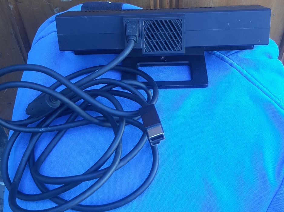 Vand Senzor Kinect mcrosoft Xbox One – stare perfectă