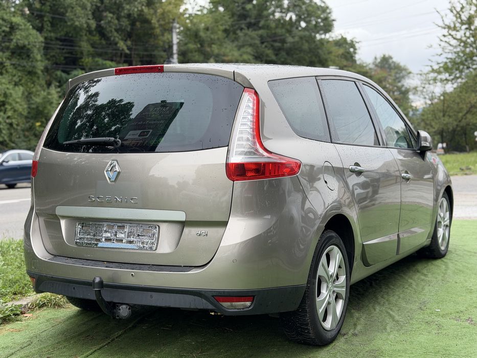 Renault Scenic si in Rate