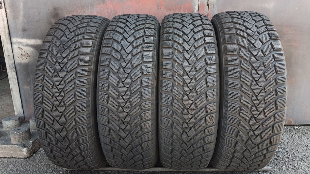 4бр. зимни гуми 225/65/17 Haida Winter
dot24