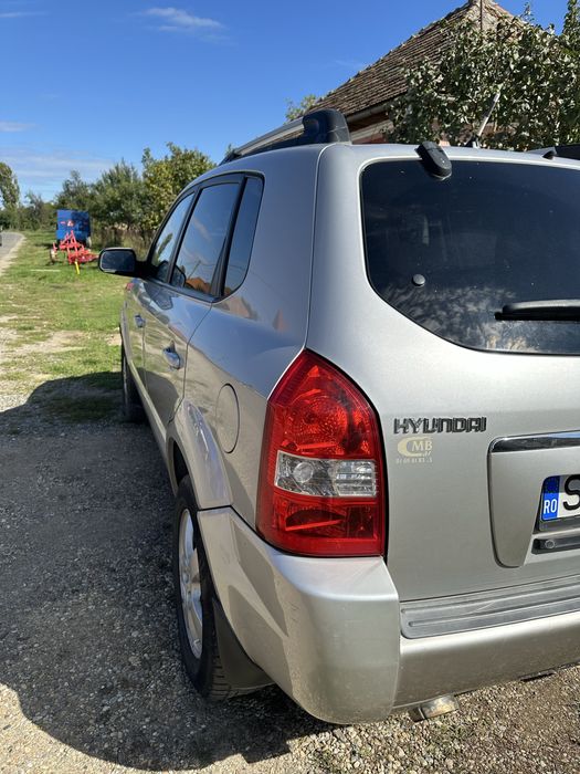 Hyundai Tucson.