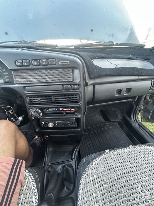 Продам машину ваз 99