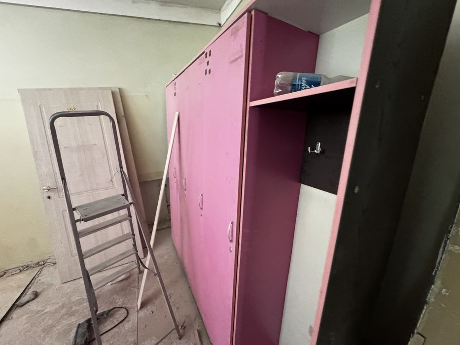 Отдам  шкафы БЕСПЛАТНО
