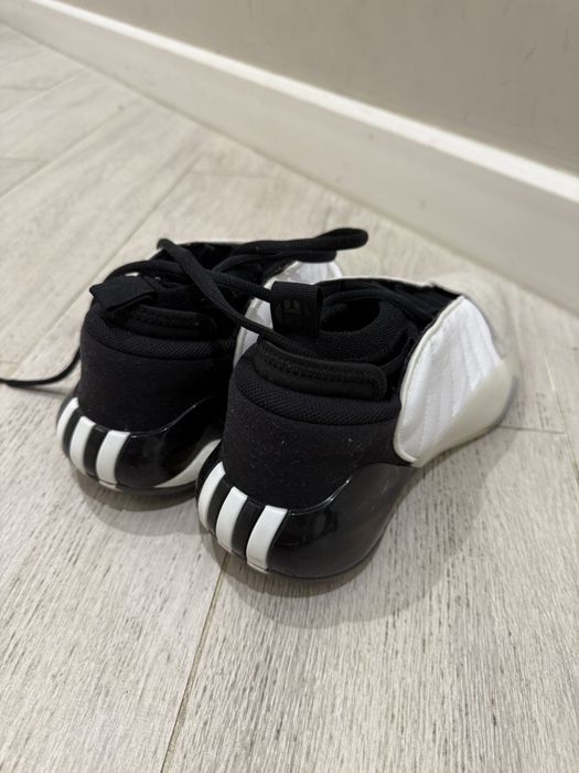 Продам кроссовки Adidas Harden Vol. 7 “Cloud White”