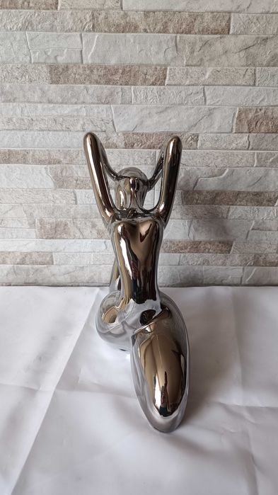 Голяма порцеланова фигура - Жена - 26см