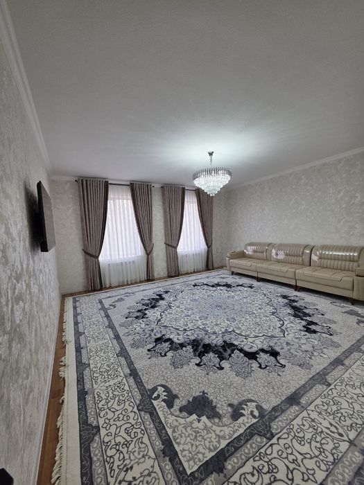 Продаётся люкс 3х комнатная новостройка 2-этаже Вокзал Шоколатка Кафе!