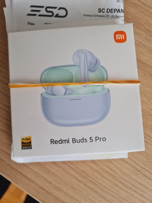 Casti In-Ear Redmi Buds 5 Pro, ANC, Bluetooth, IP54, Multipoint connection, Fast pair