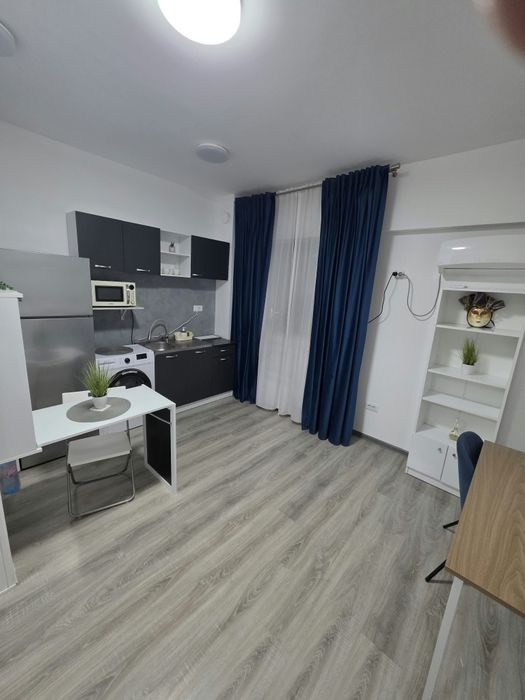 Studio Bloc Italian