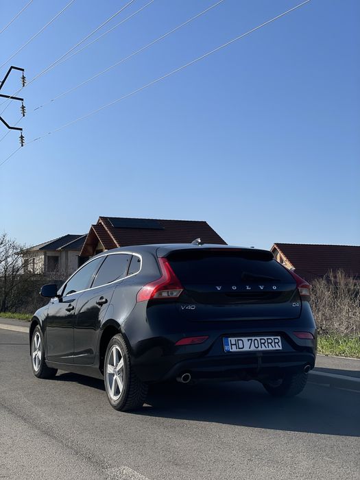 Volvo V40 D4 Summum Business