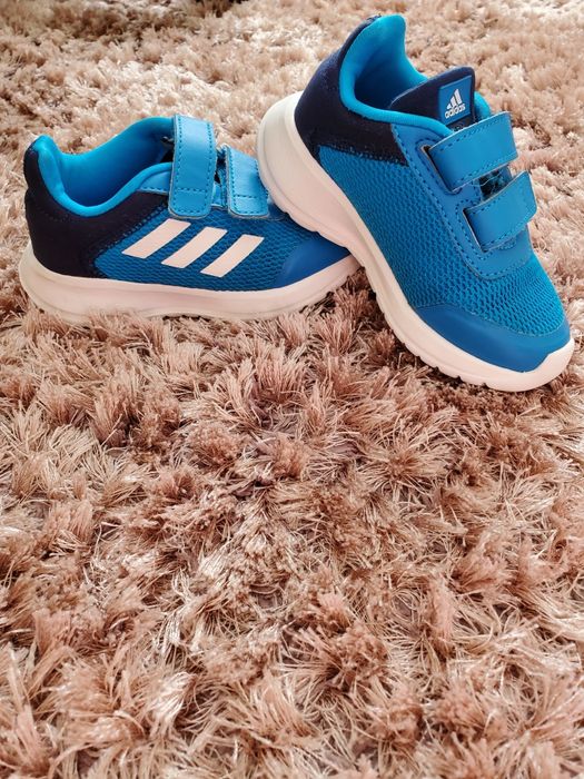 Детски оригинални маратонки Adidas