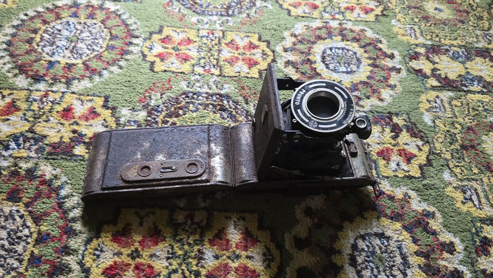 Aparat de fotografiat vechi relicva