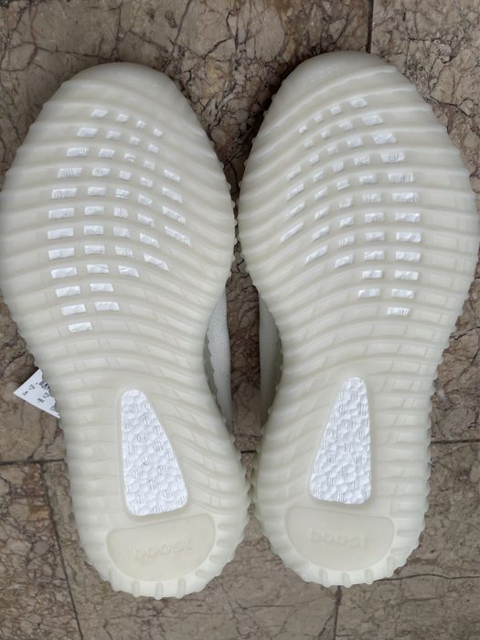 Yeezy Boost 350 V2 Bone White Noi