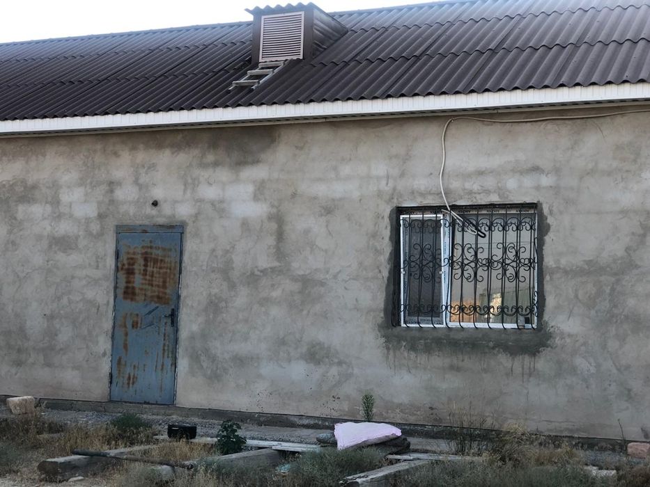 Продажа времянка с гаражом.Тельман
