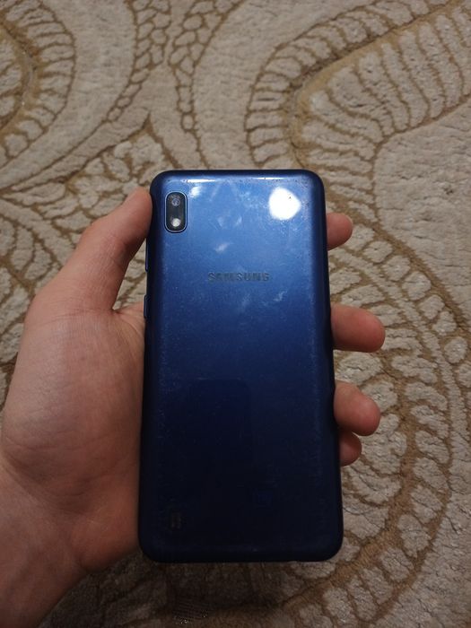 Продам два телефона