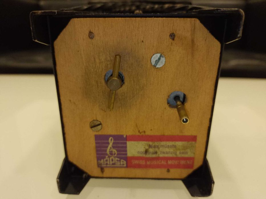 Sticla în formă de felinar, cu mecanism muzical - ideal CADOU, DECOR