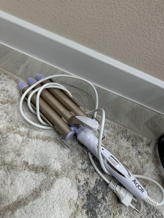 Плойка для локонов