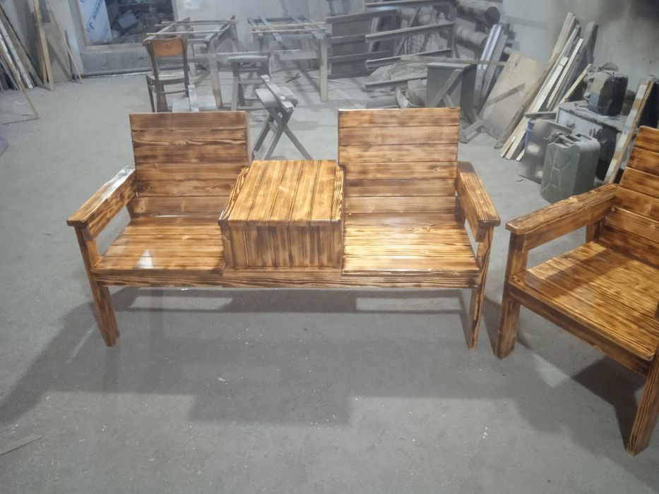 В продаже уголок отдыха