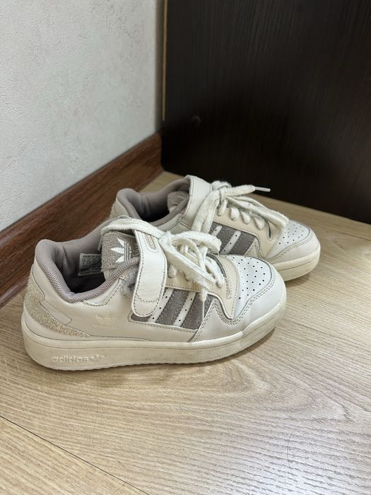 Кроссовки детские