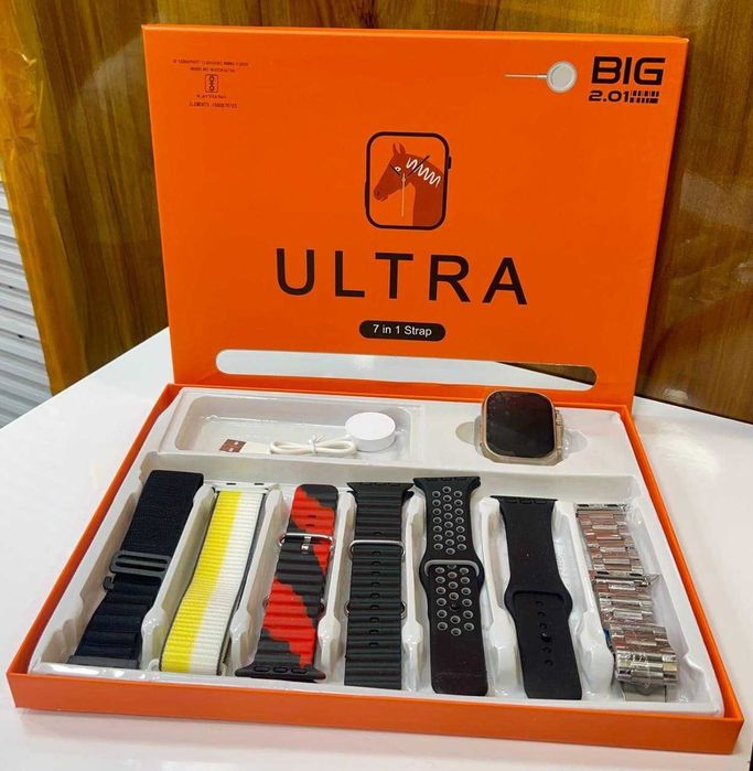 Ултра смарт часовник 7в1 със 7 различни каишки, Smart Watch