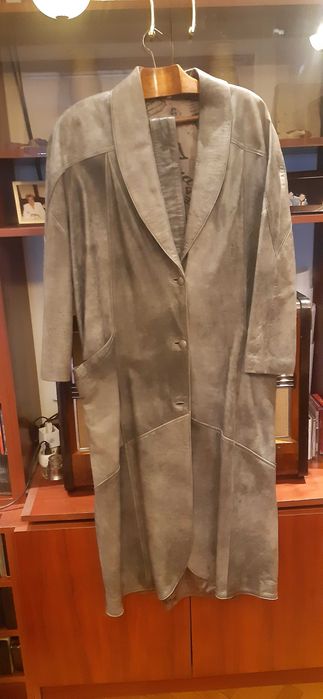 Haina de dama din piele