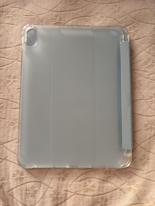 чехол на айпад а16
